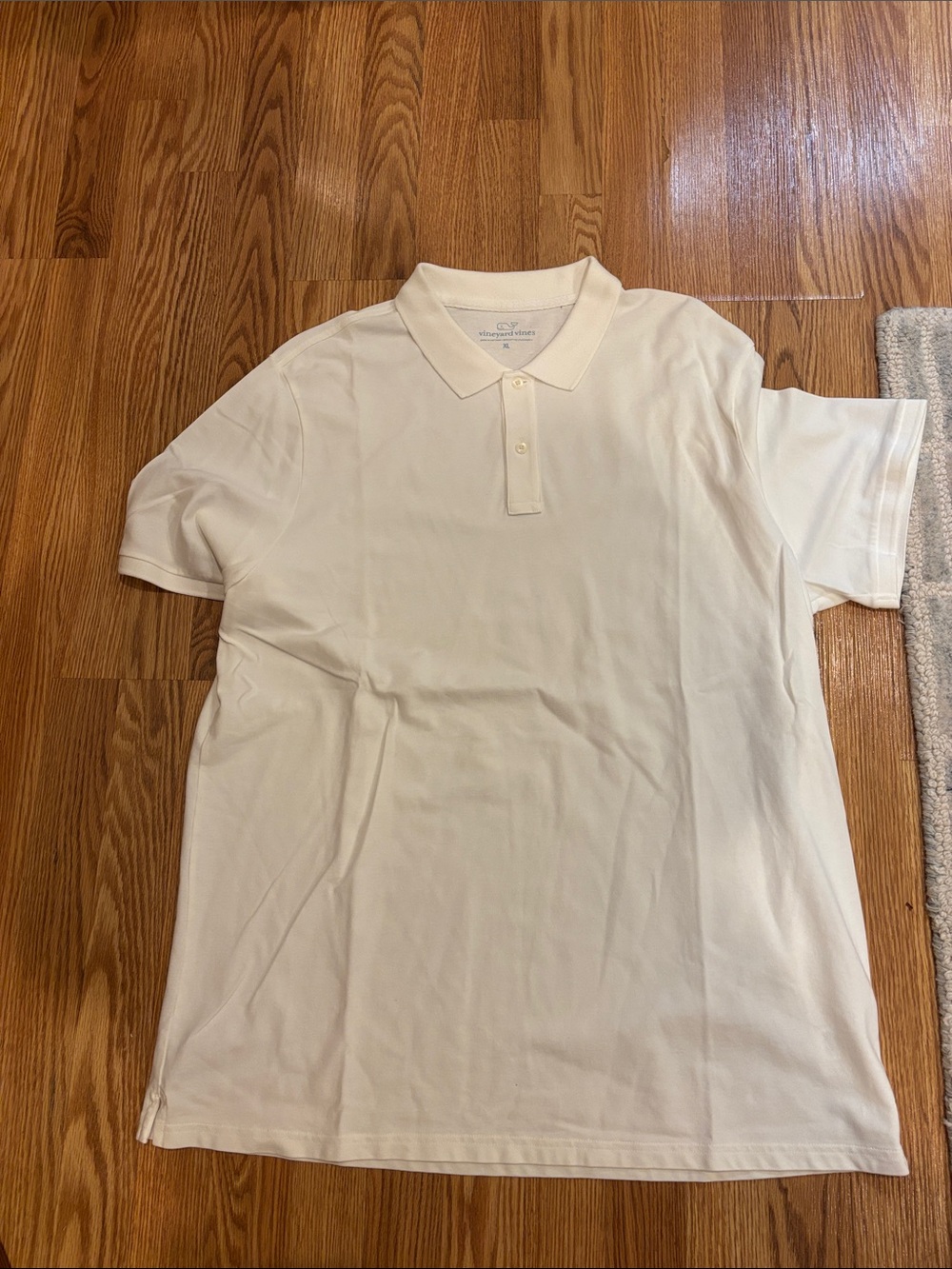 Vineyard Vines Men's Polo in Cream